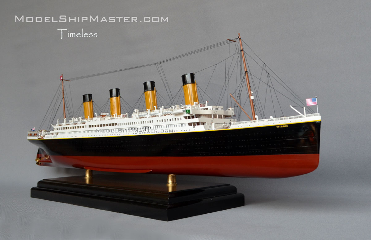 titanic ship model